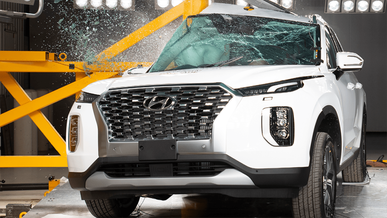 Hyundai’s Palisade has been on sale since late 2020, but has now just been awarded a four-star crash safety rating.